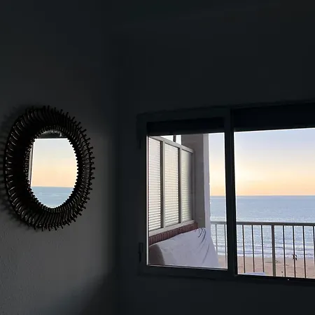 La Palmera - Primera Linea Frontal En Playa San Antonio *